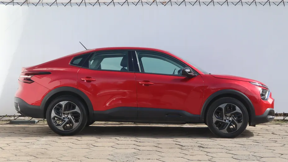 Citroen C4 X -
