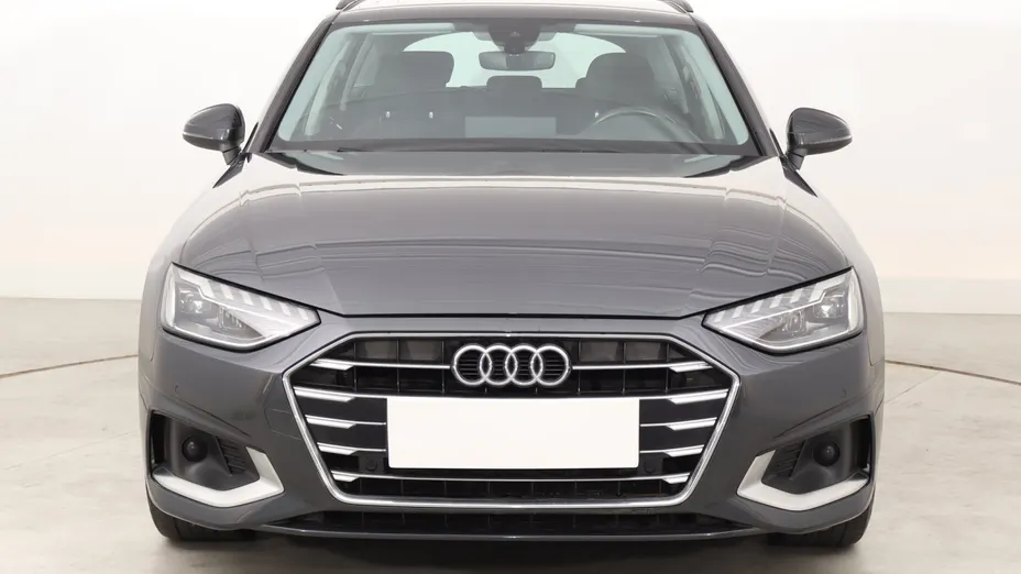 Audi A4 -