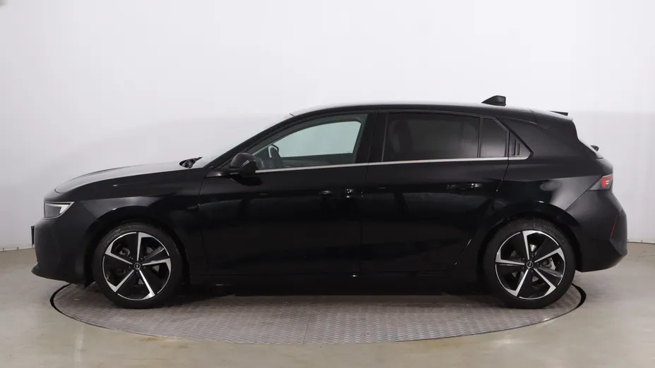Opel Astra -