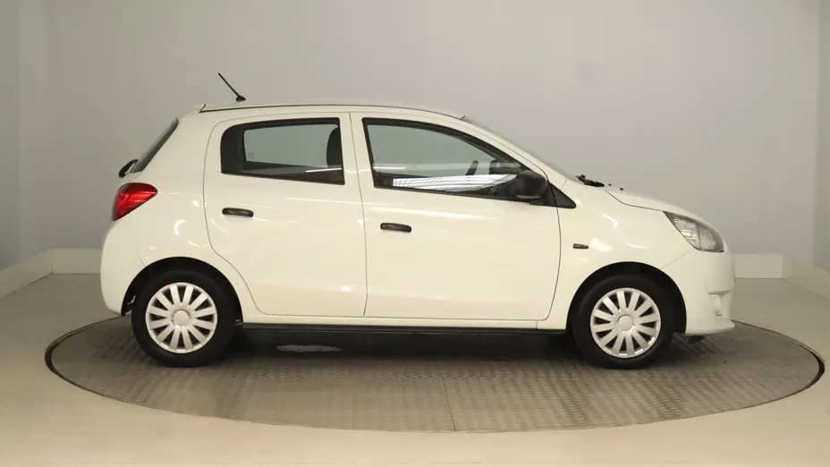 Mitsubishi Space Star -
