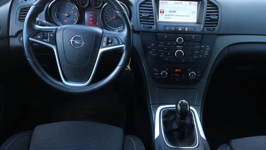 Opel Insignia -