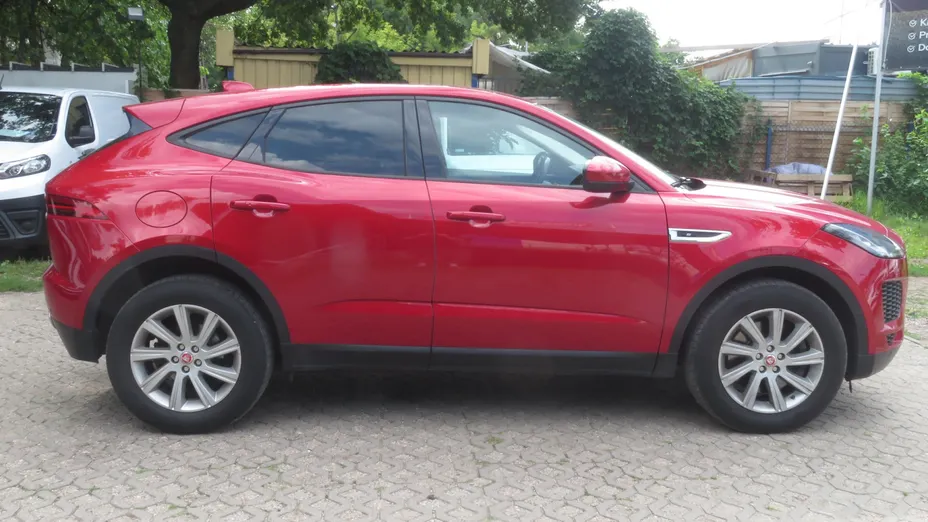 Jaguar E-Pace -