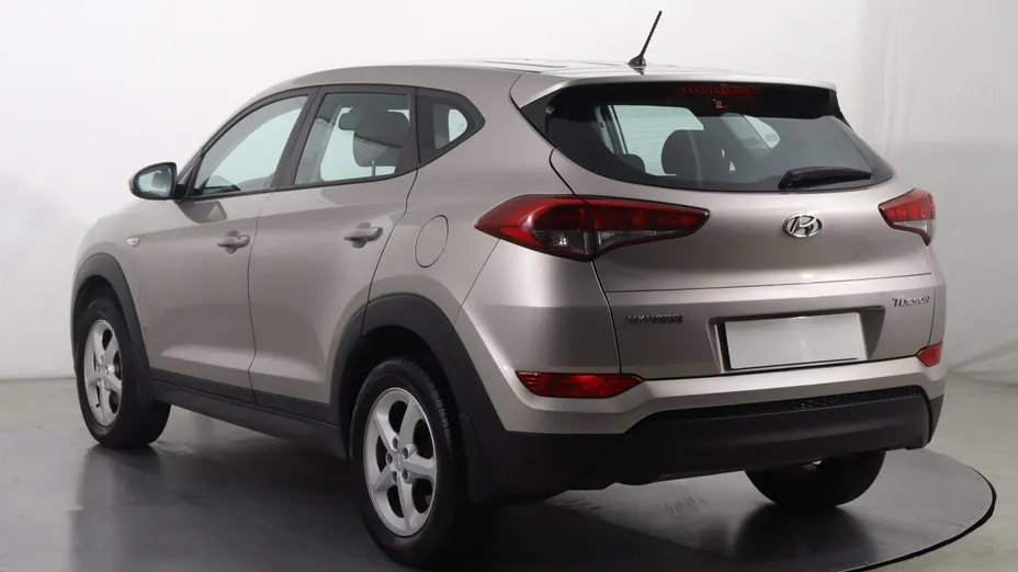 Hyundai Tucson -