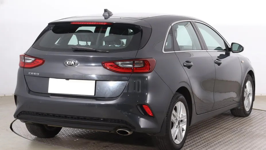 Kia Cee'd -