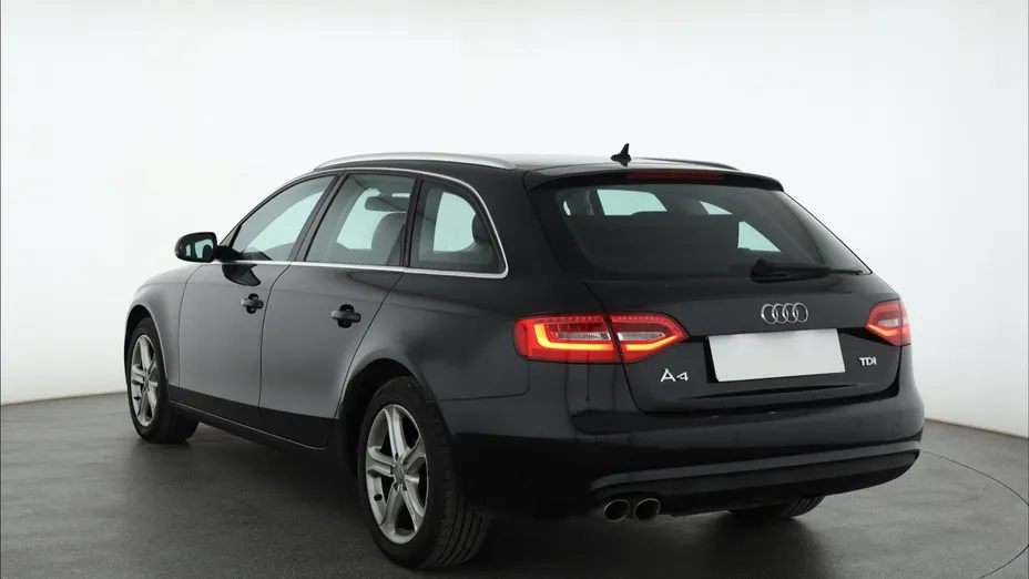 Audi A4 -