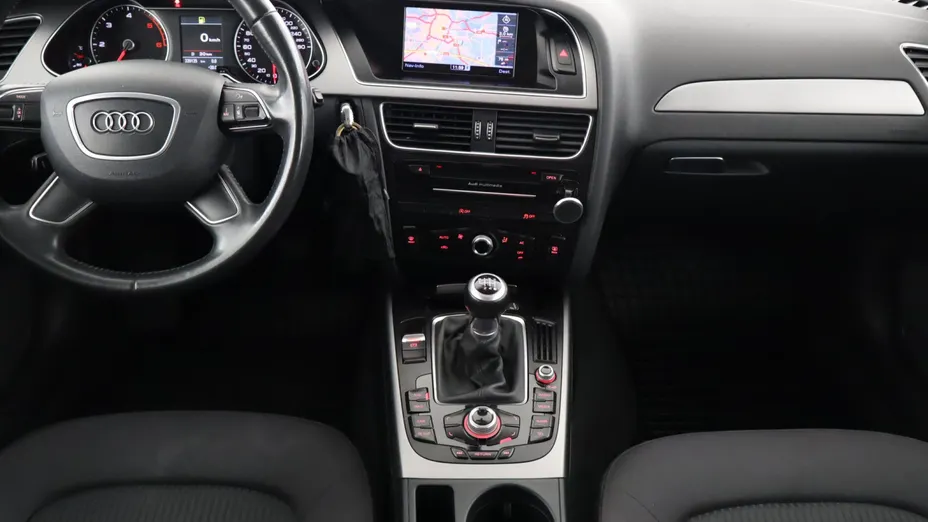 Audi A4 -