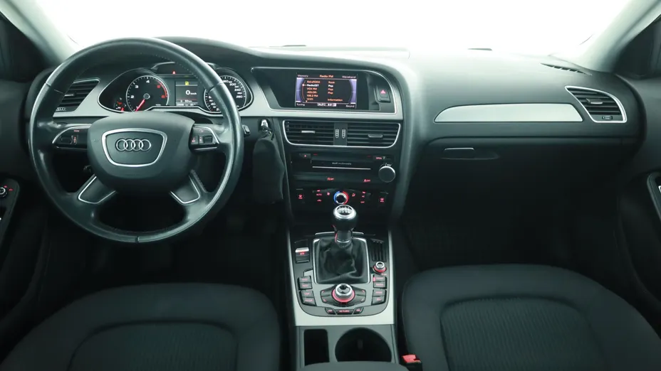 Audi A4 -