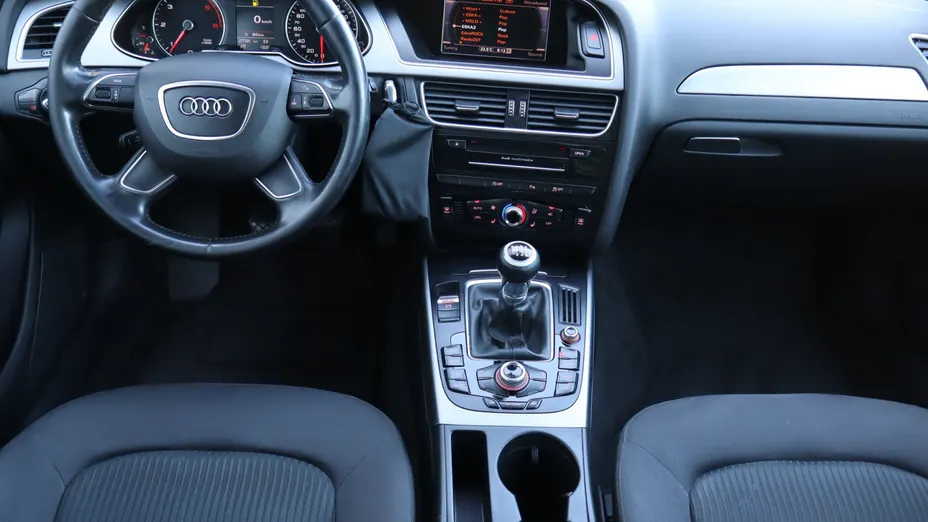 Audi A4 -