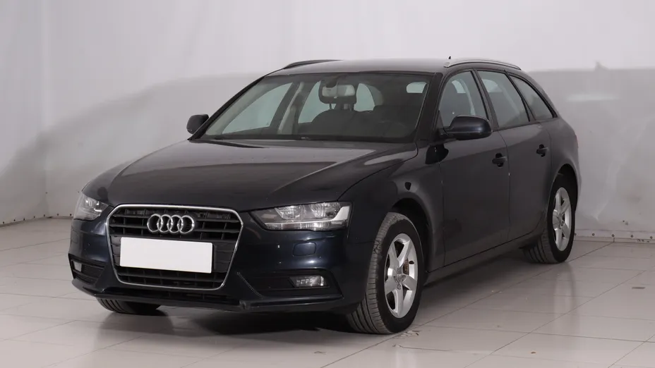 Audi A4 -