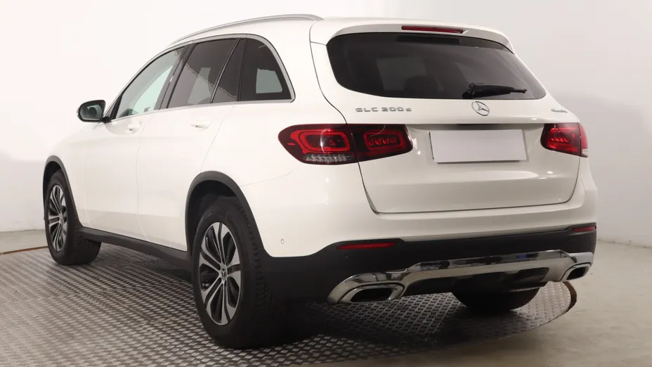 Mercedes GLC -