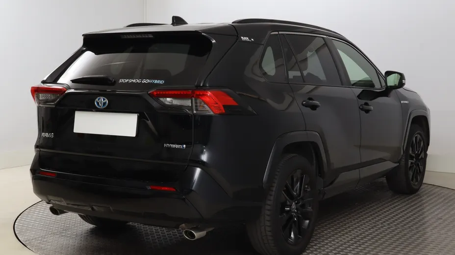 Toyota RAV4 -