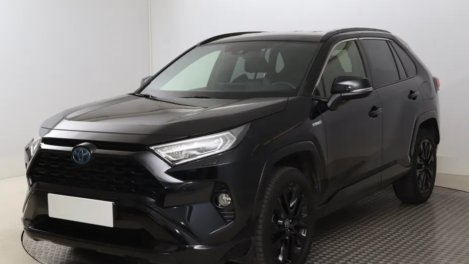 Toyota RAV4 -