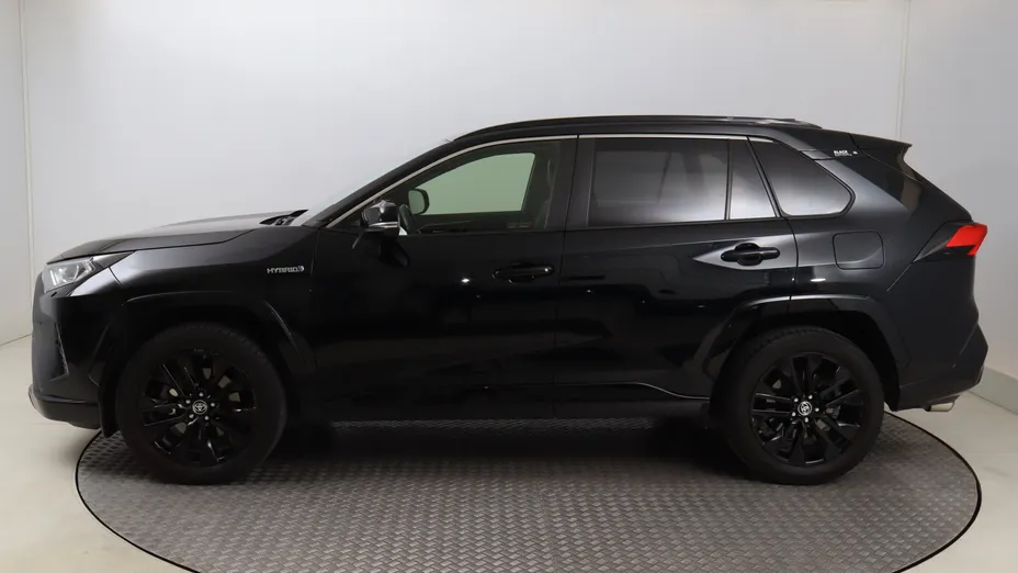 Toyota RAV4 -