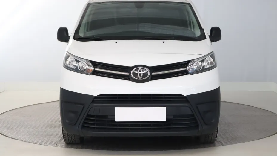Toyota Proace -
