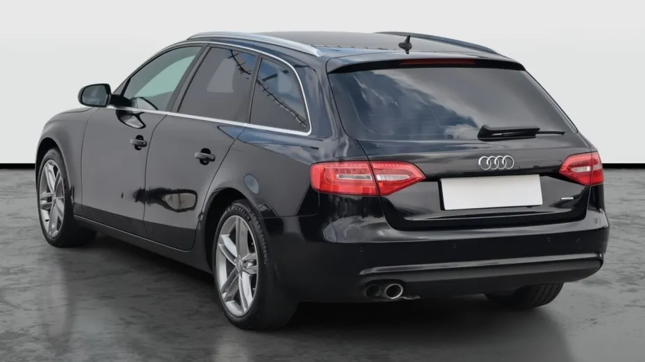 Audi A4 -