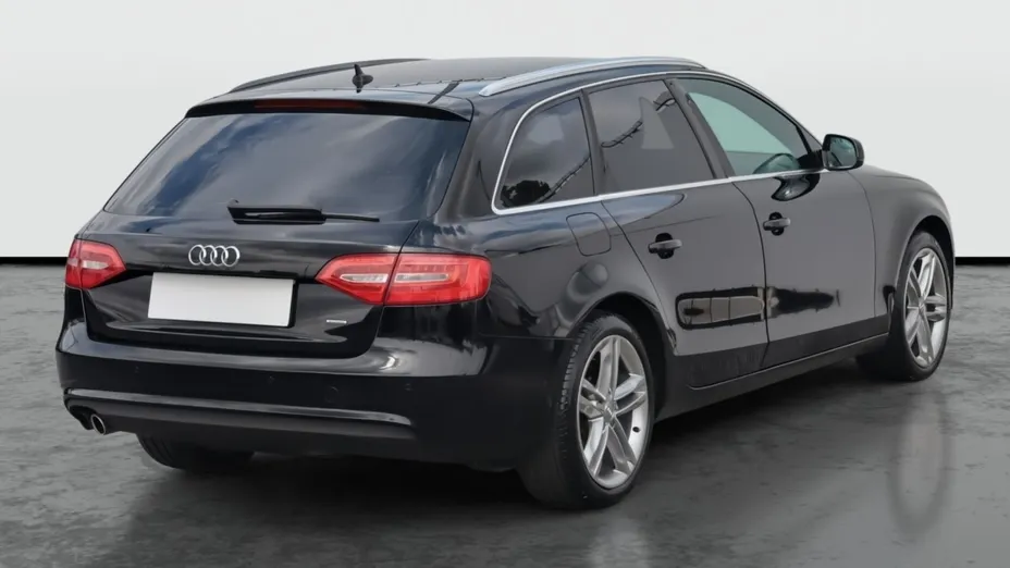 Audi A4 -
