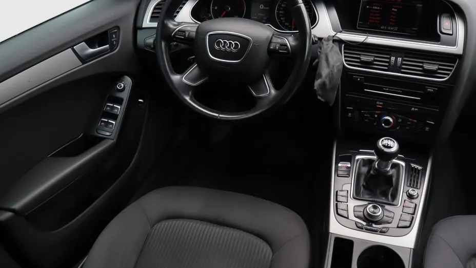 Audi A4 -