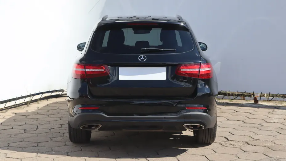 Mercedes GLC -