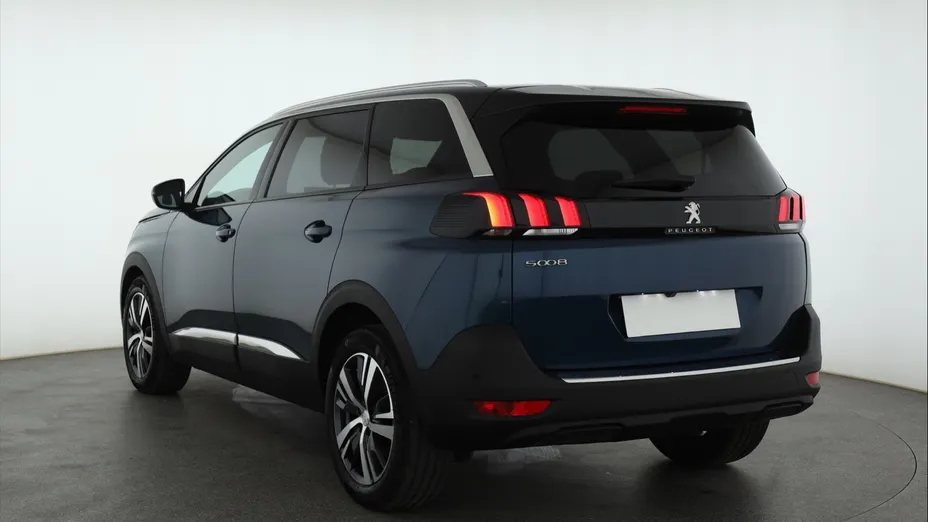 Peugeot 5008 -