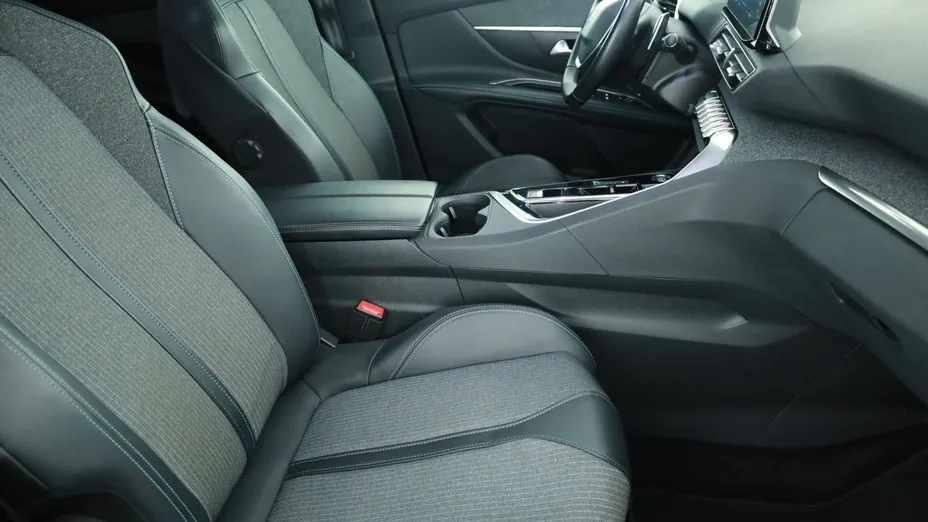 Peugeot 5008 -