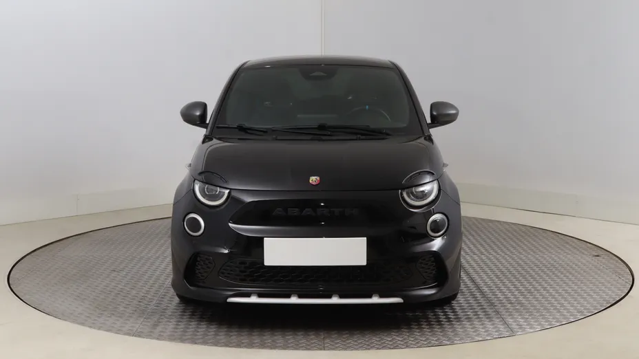 Abarth 500e -