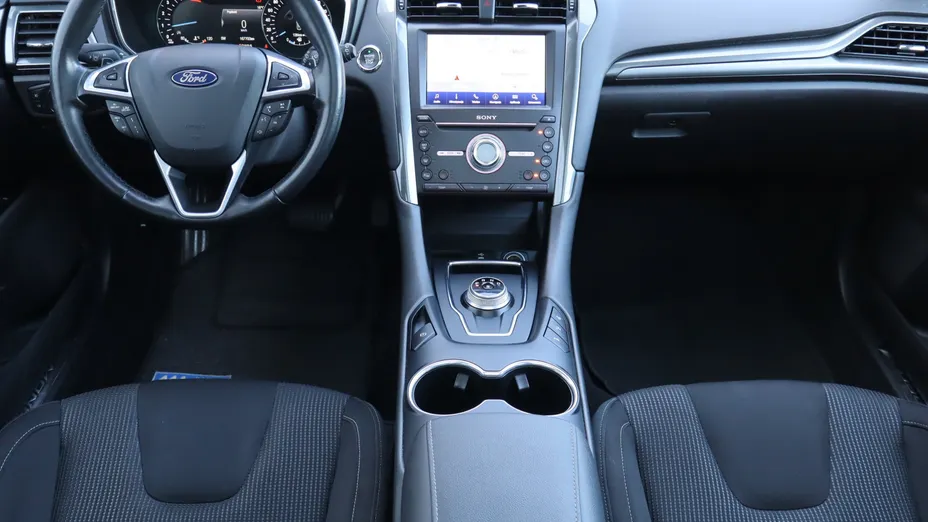 Ford Mondeo -