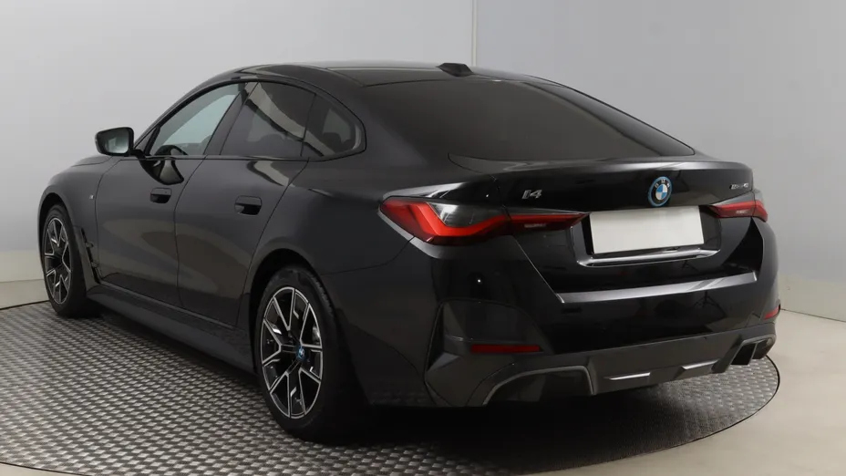 BMW i4 -