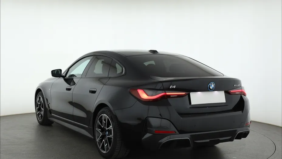 BMW i4 -