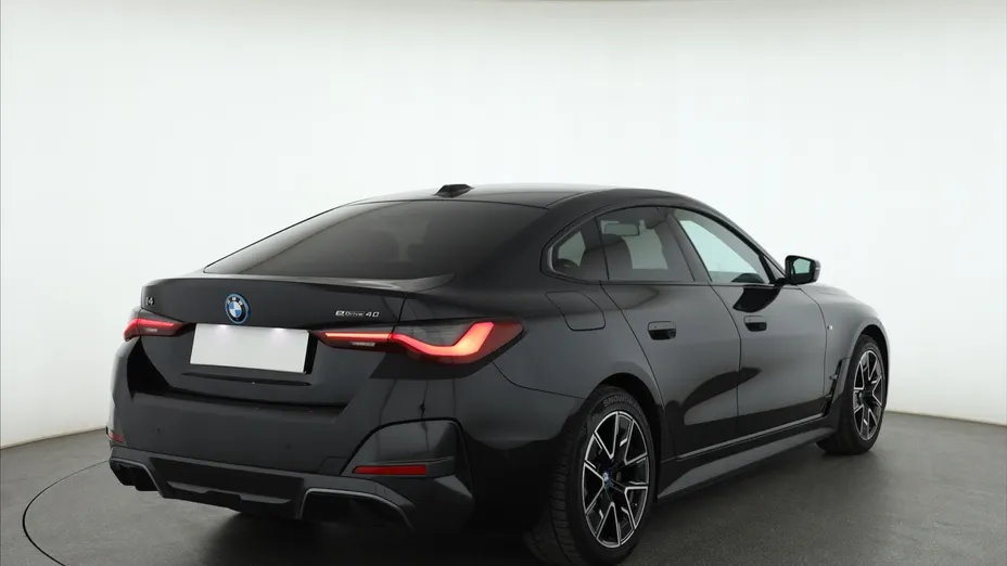 BMW i4 -