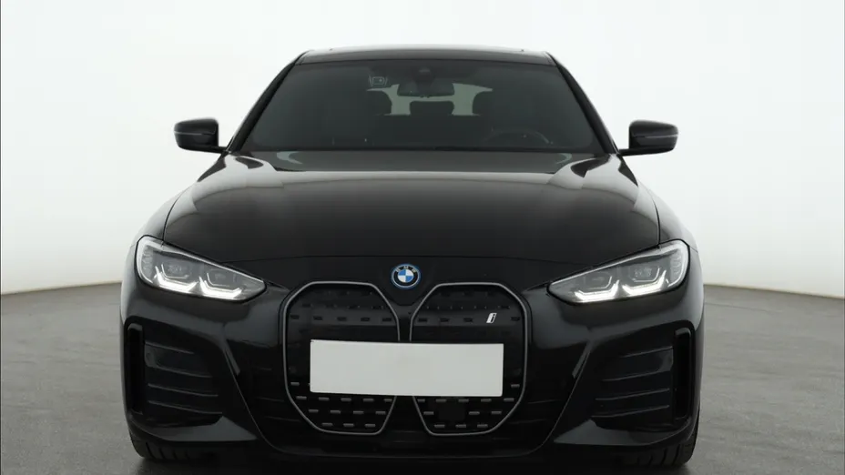 BMW i4 -