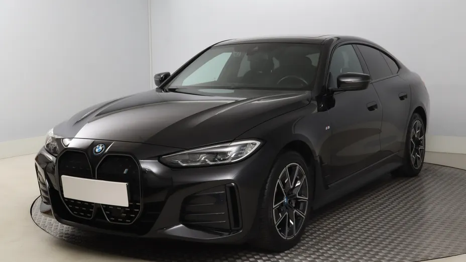 BMW i4 -