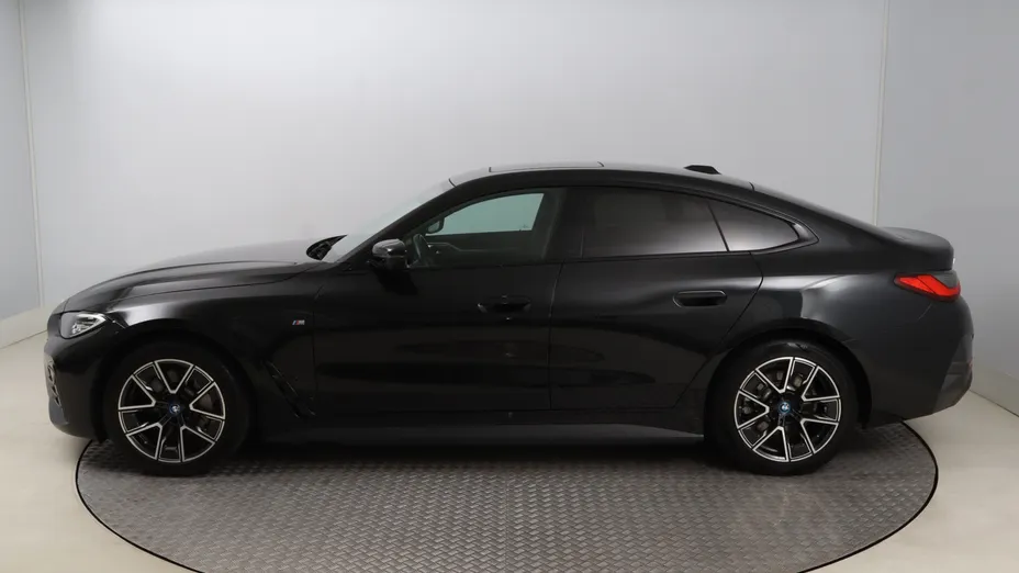 BMW i4 -