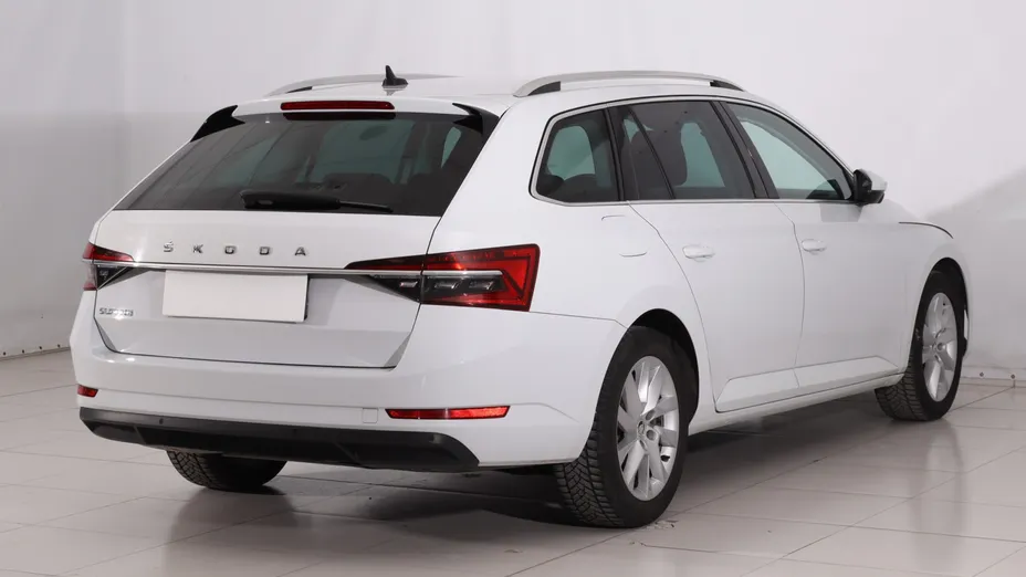 Skoda Superb -