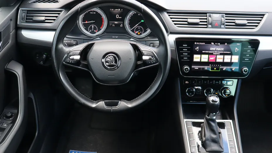 Skoda Superb -