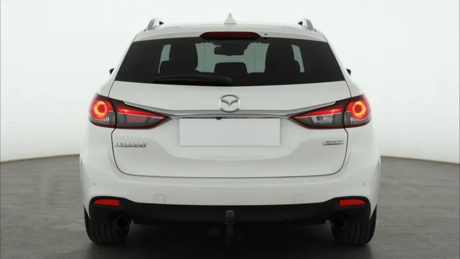 Mazda 6 -