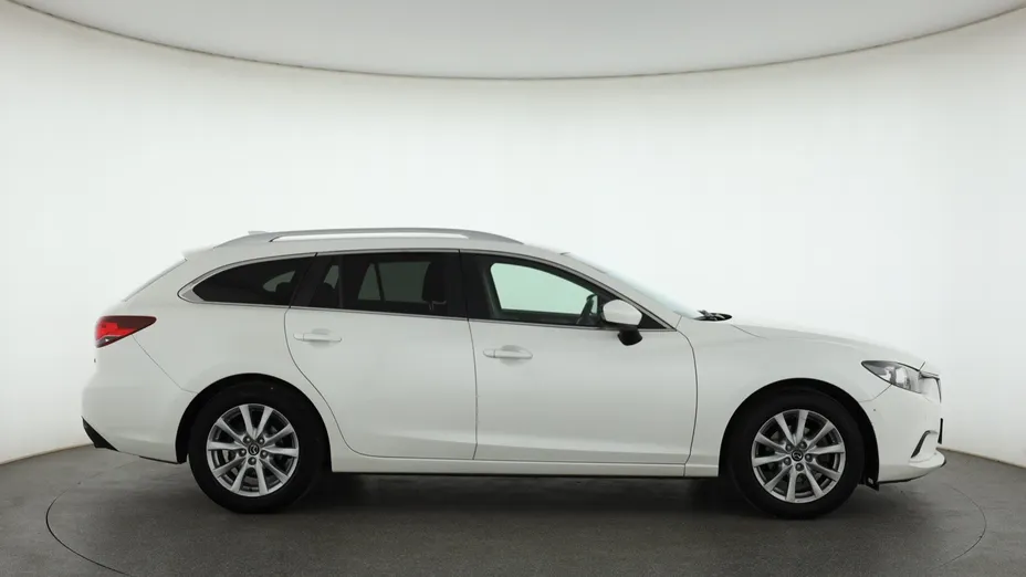 Mazda 6 -