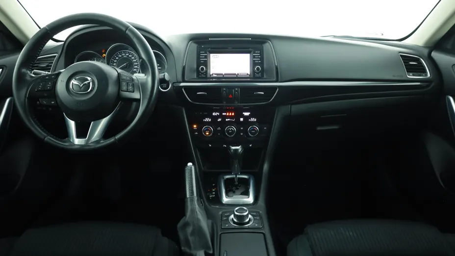 Mazda 6 -