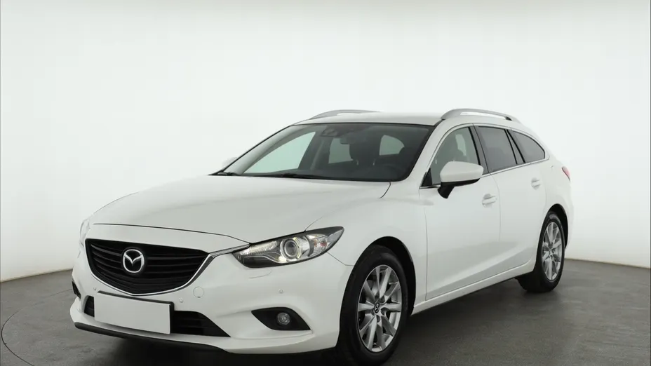 Mazda 6 -