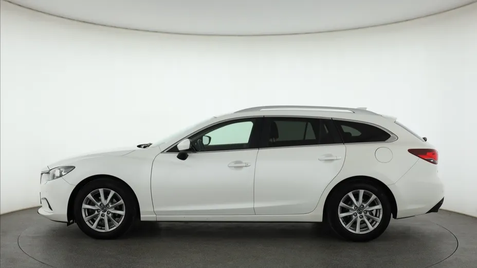 Mazda 6 -