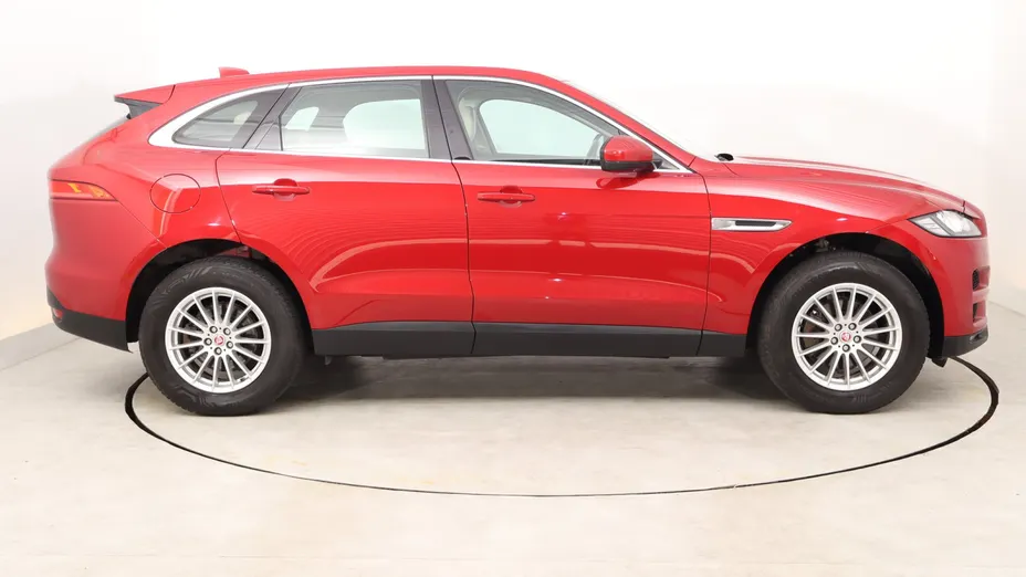 Jaguar F-Pace -