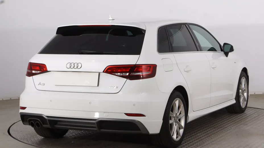 Audi A3 -