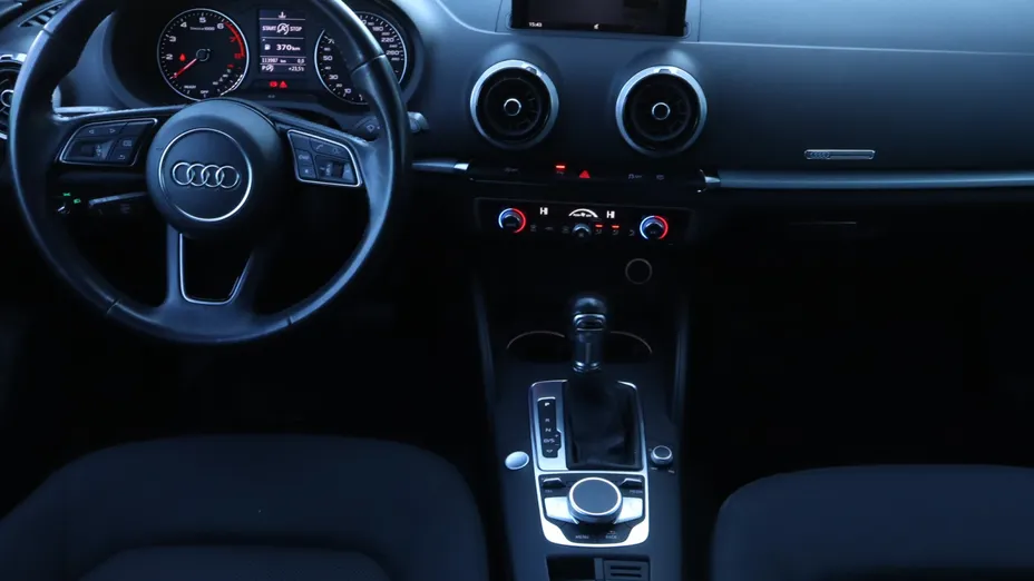 Audi A3 -