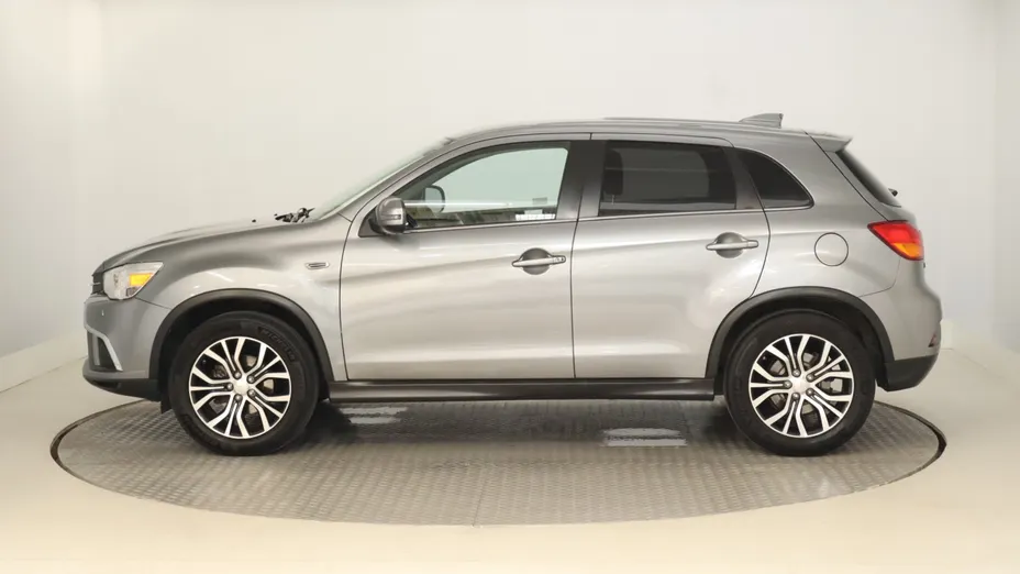 Mitsubishi ASX -