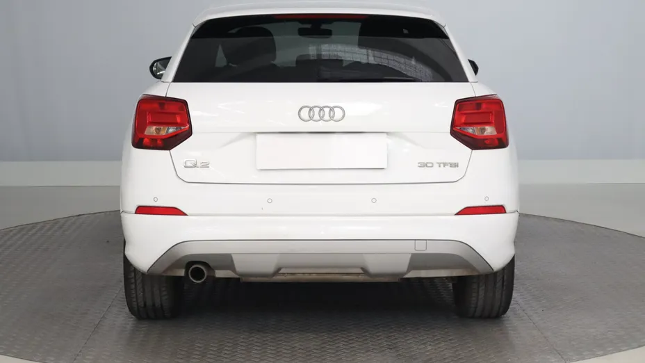 Audi Q2 -