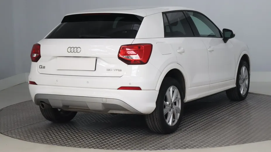 Audi Q2 -