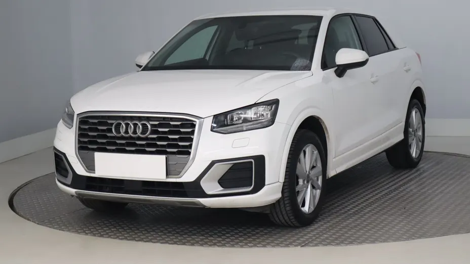 Audi Q2 -