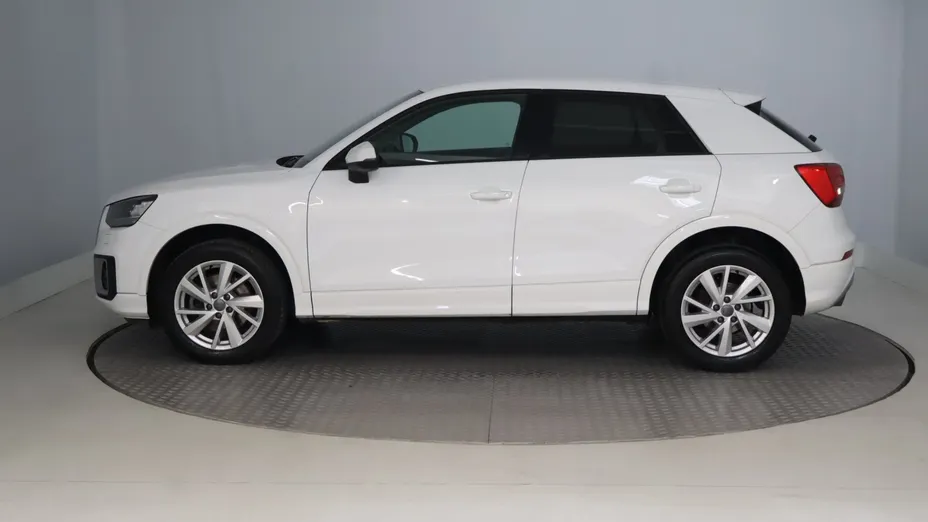 Audi Q2 -