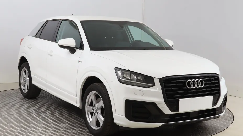 Audi Q2 -
