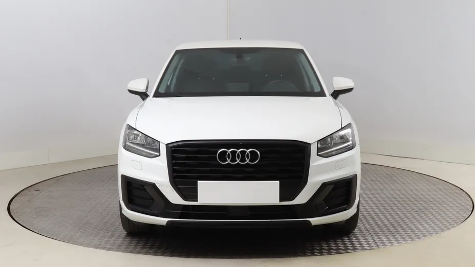 Audi Q2 -