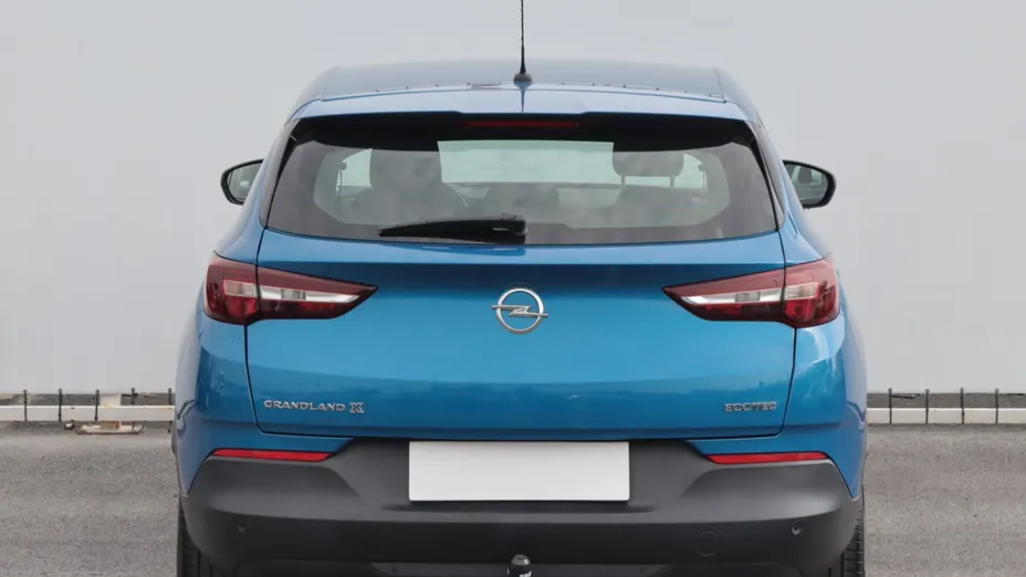 Opel Grandland -